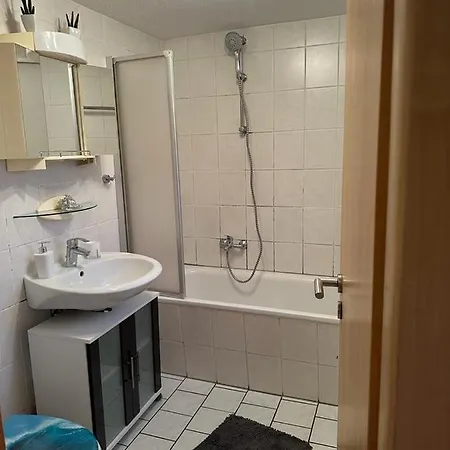 Privatunterkunft, Ferienwohnung, Monteurswohnung Bottrop Exterior photo