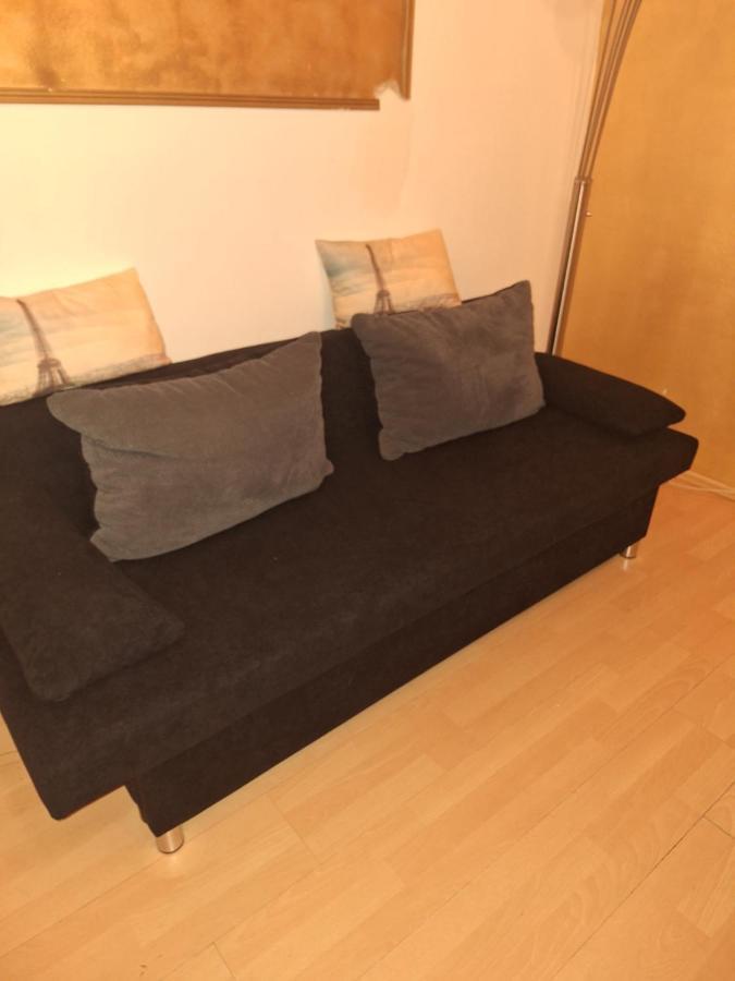 Privatunterkunft, Ferienwohnung, Monteurswohnung *